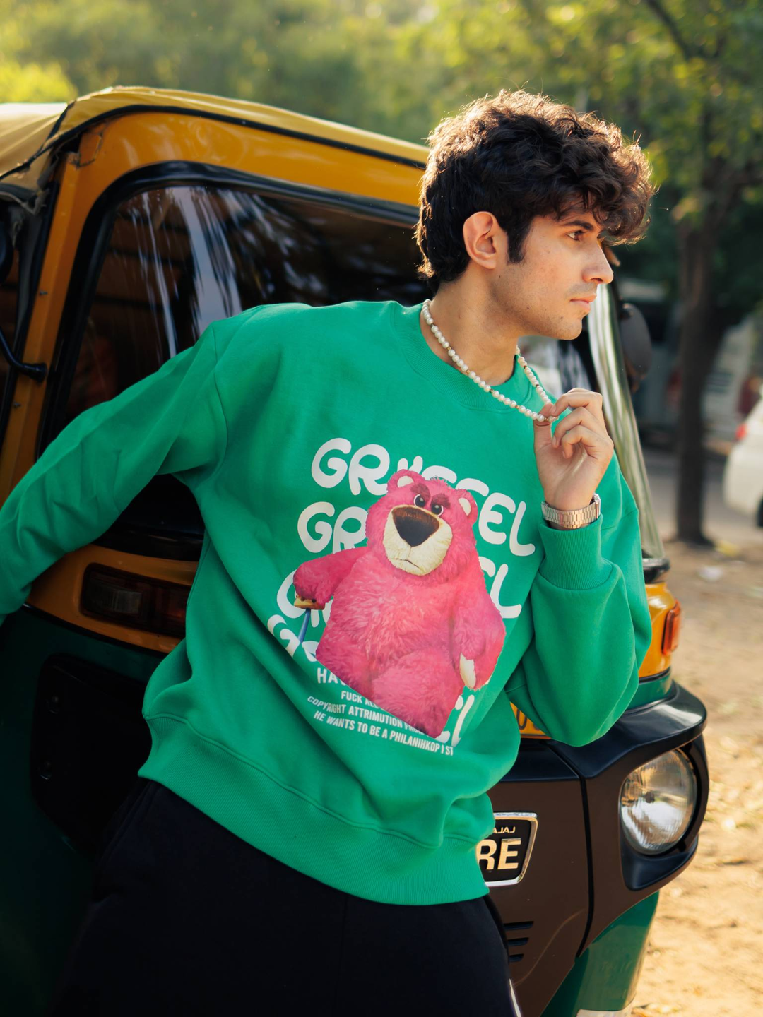 Sweatshirt and Hoodies - griffel