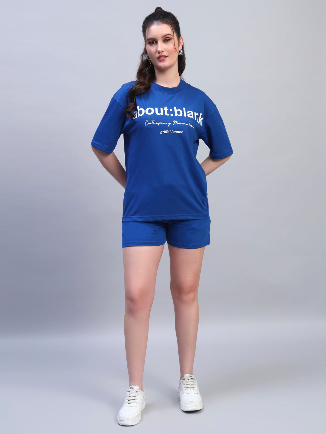 ABOUT:BLANK OVERSIZED T-SHIRT