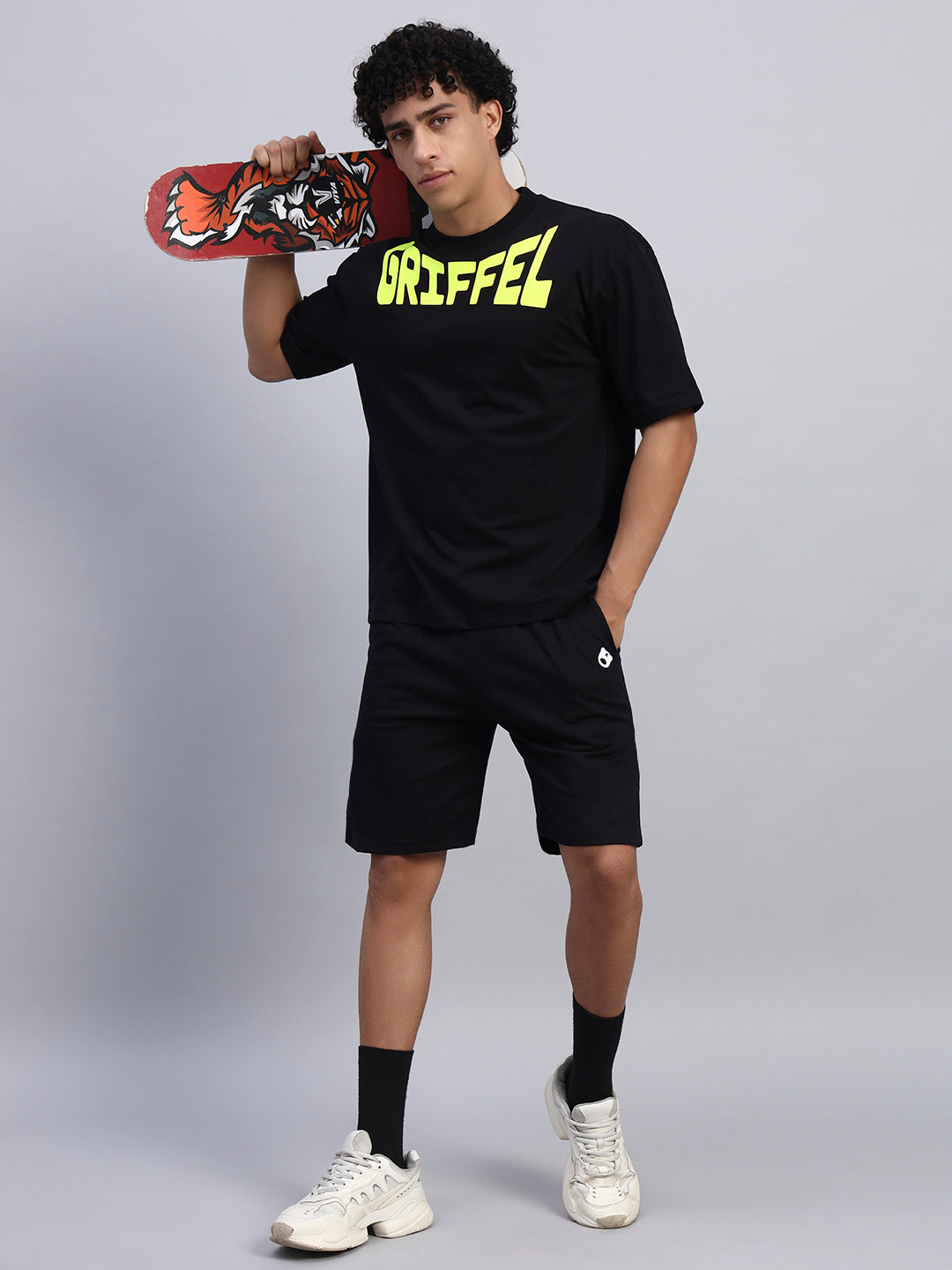NECK GRIFFEL OVERSIZED T-SHIRT