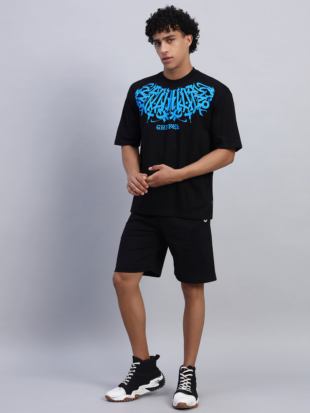 KOREAN NECK GRIFFEL OVERSIZED T-SHIRT