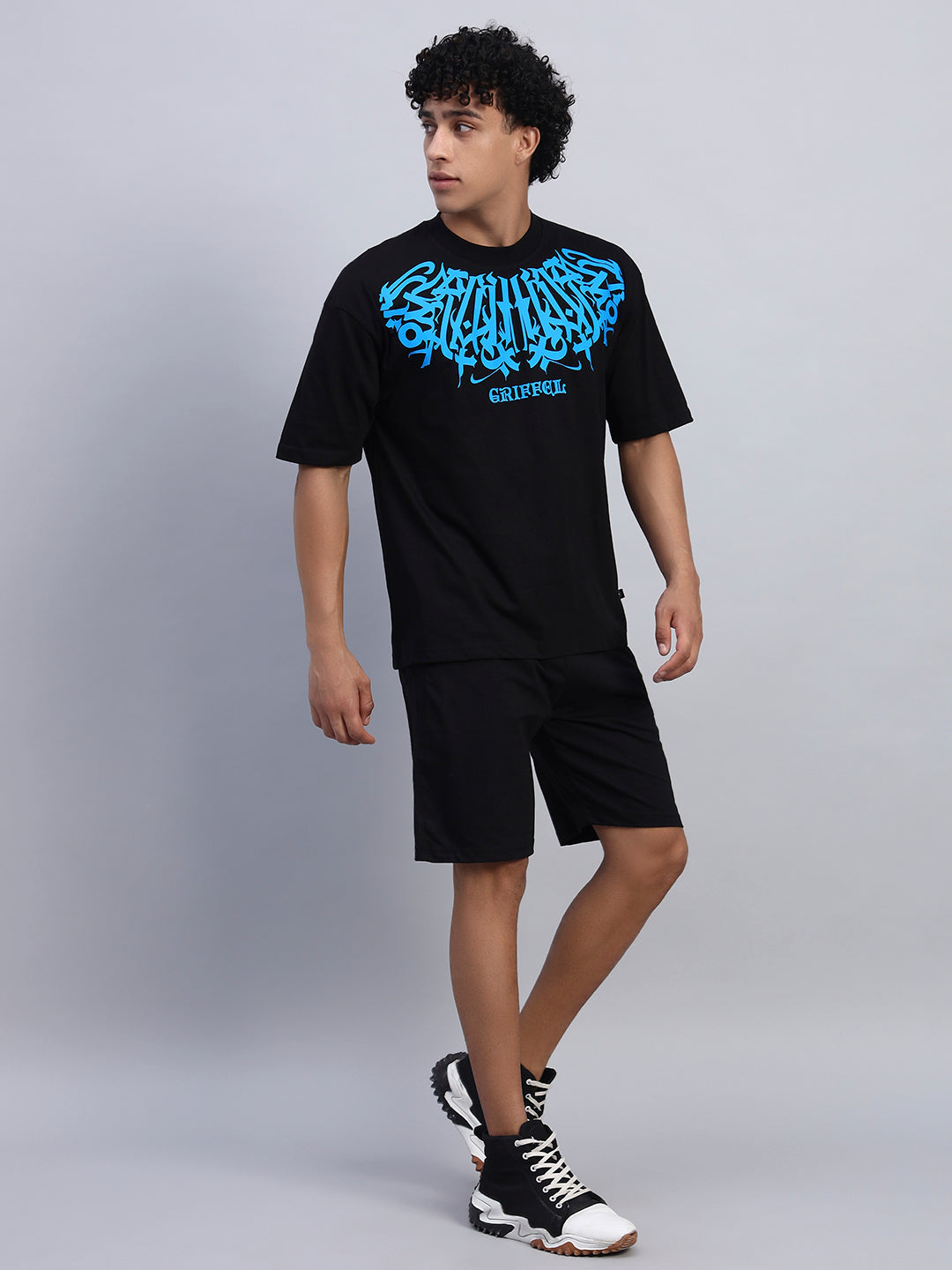 KOREAN NECK GRIFFEL OVERSIZED T-SHIRT