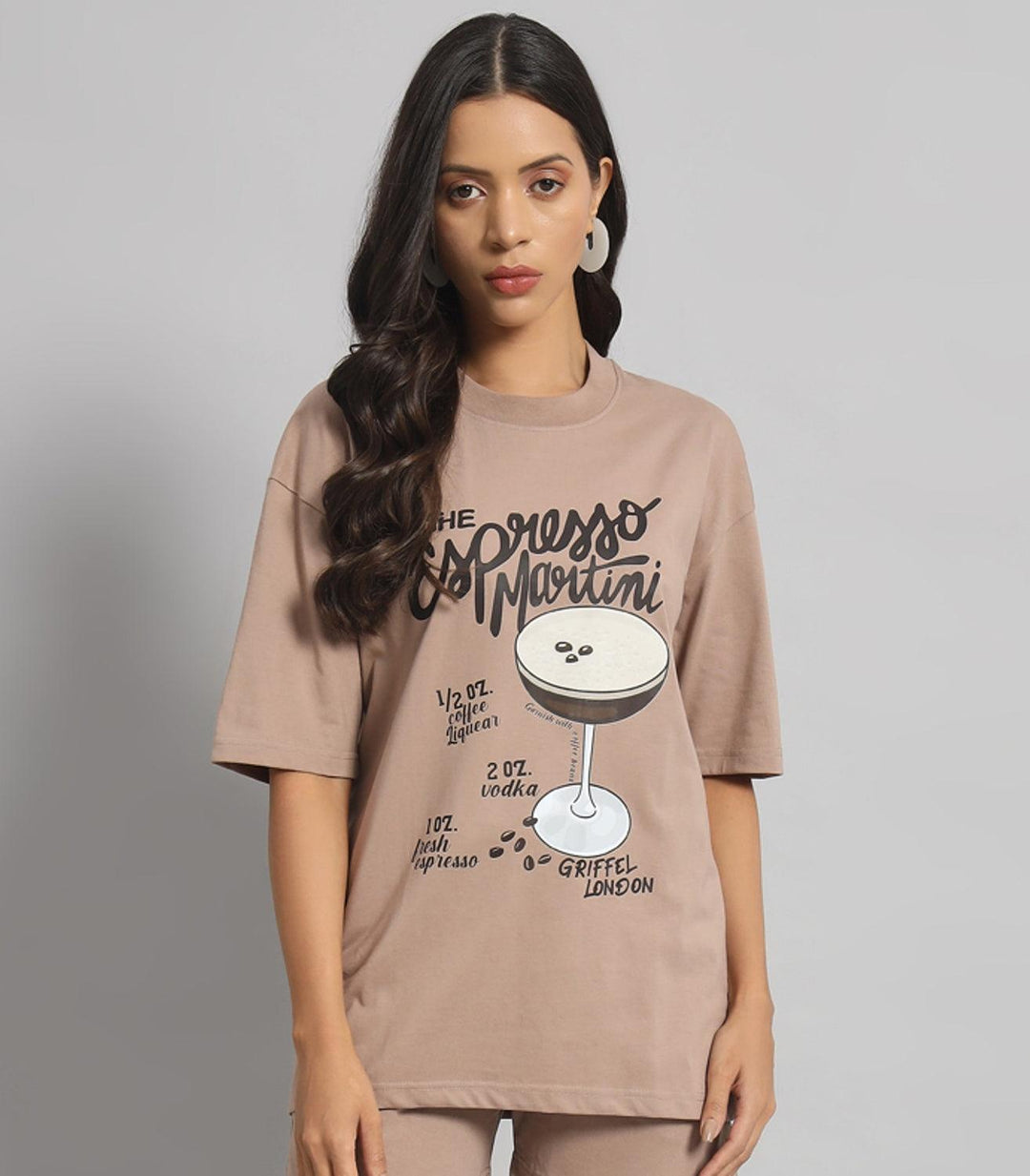 ESPRESSO MARTINI  Oversized T-shirt🍸