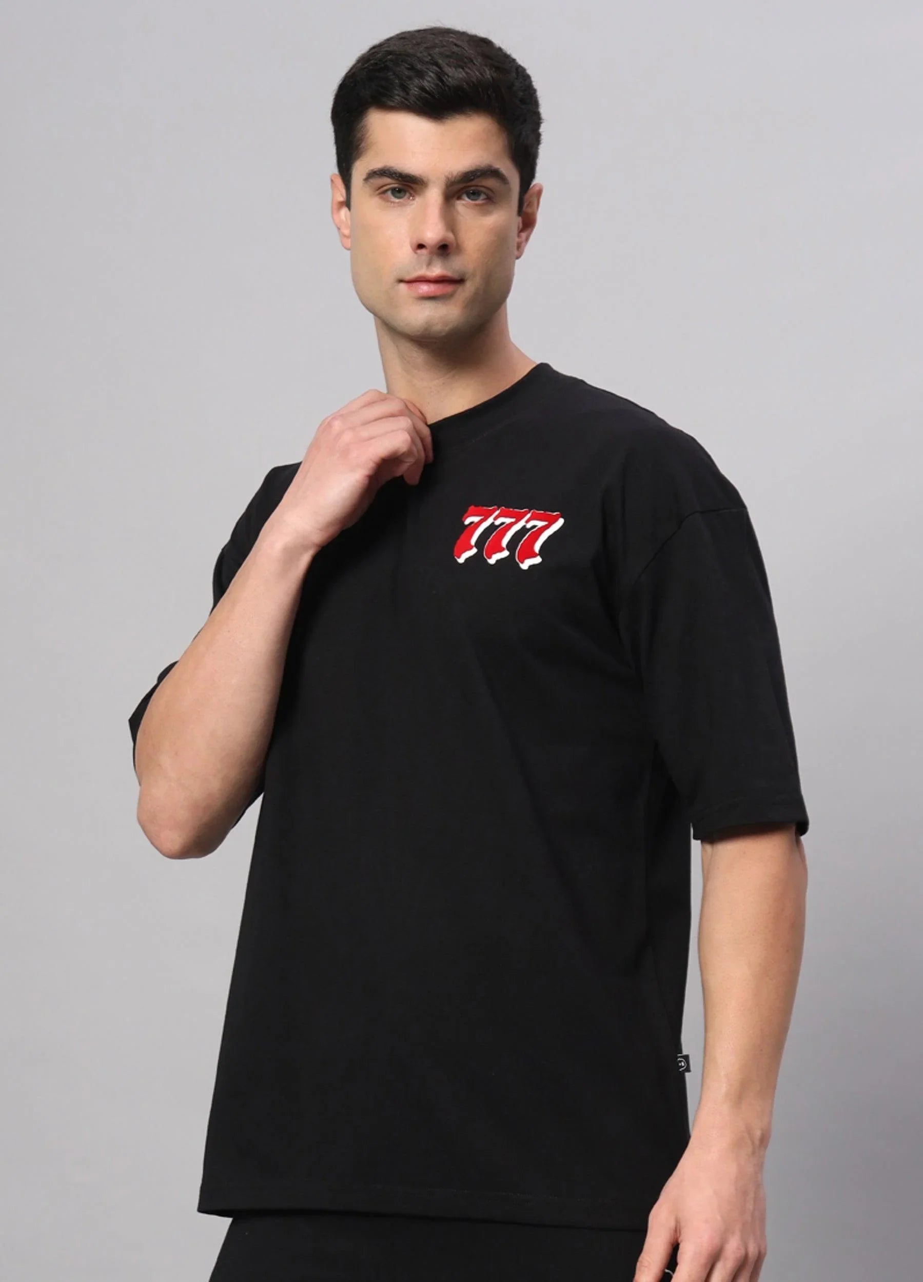 777 FEEL LUCKY OVERSIZED T-SHIRT 7️⃣7️⃣7️⃣ – griffel
