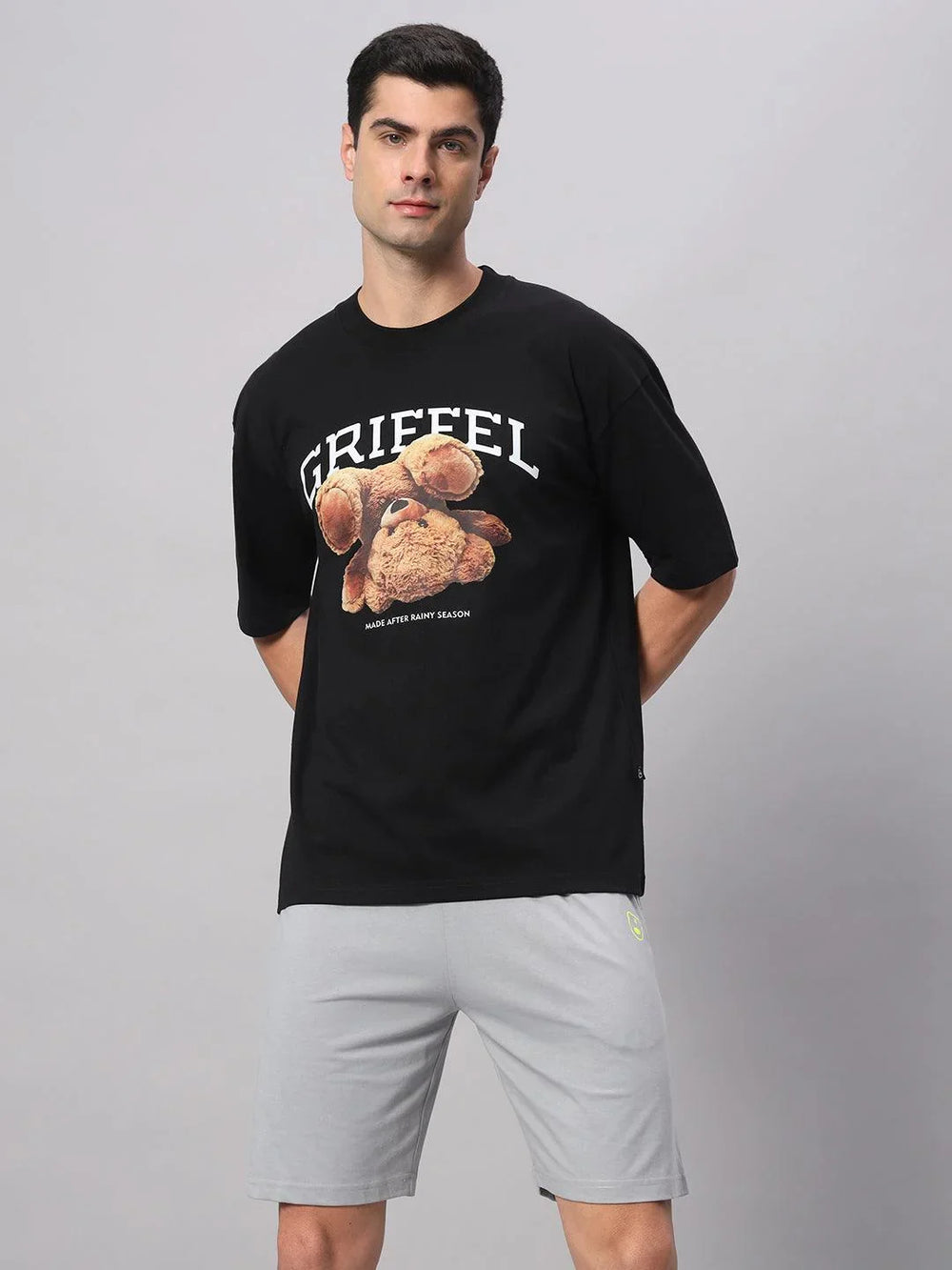 Upside Down Bear T-shirt and Shorts Set - griffel