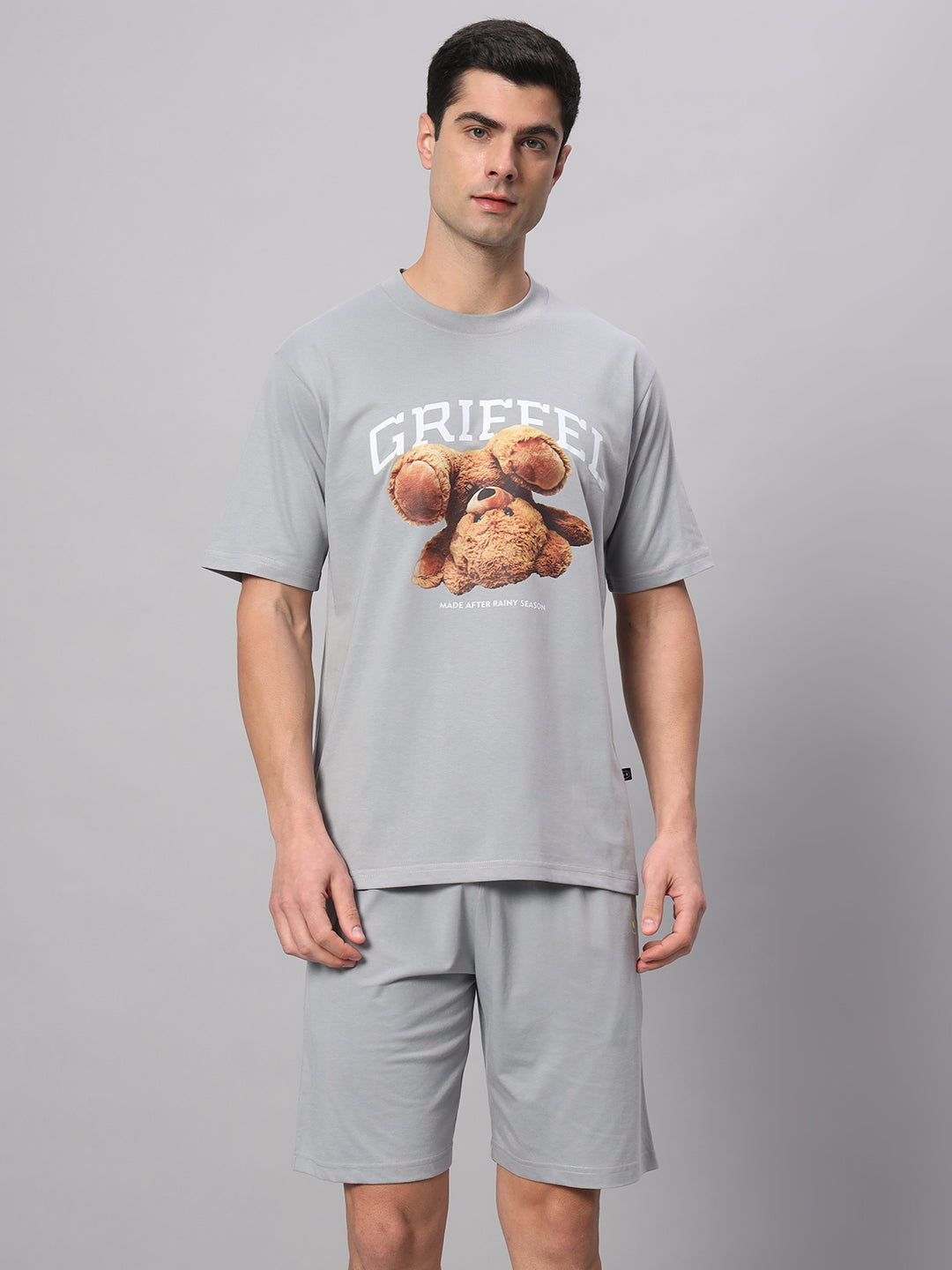 Upside Down Bear T-shirt and Shorts Set - griffel