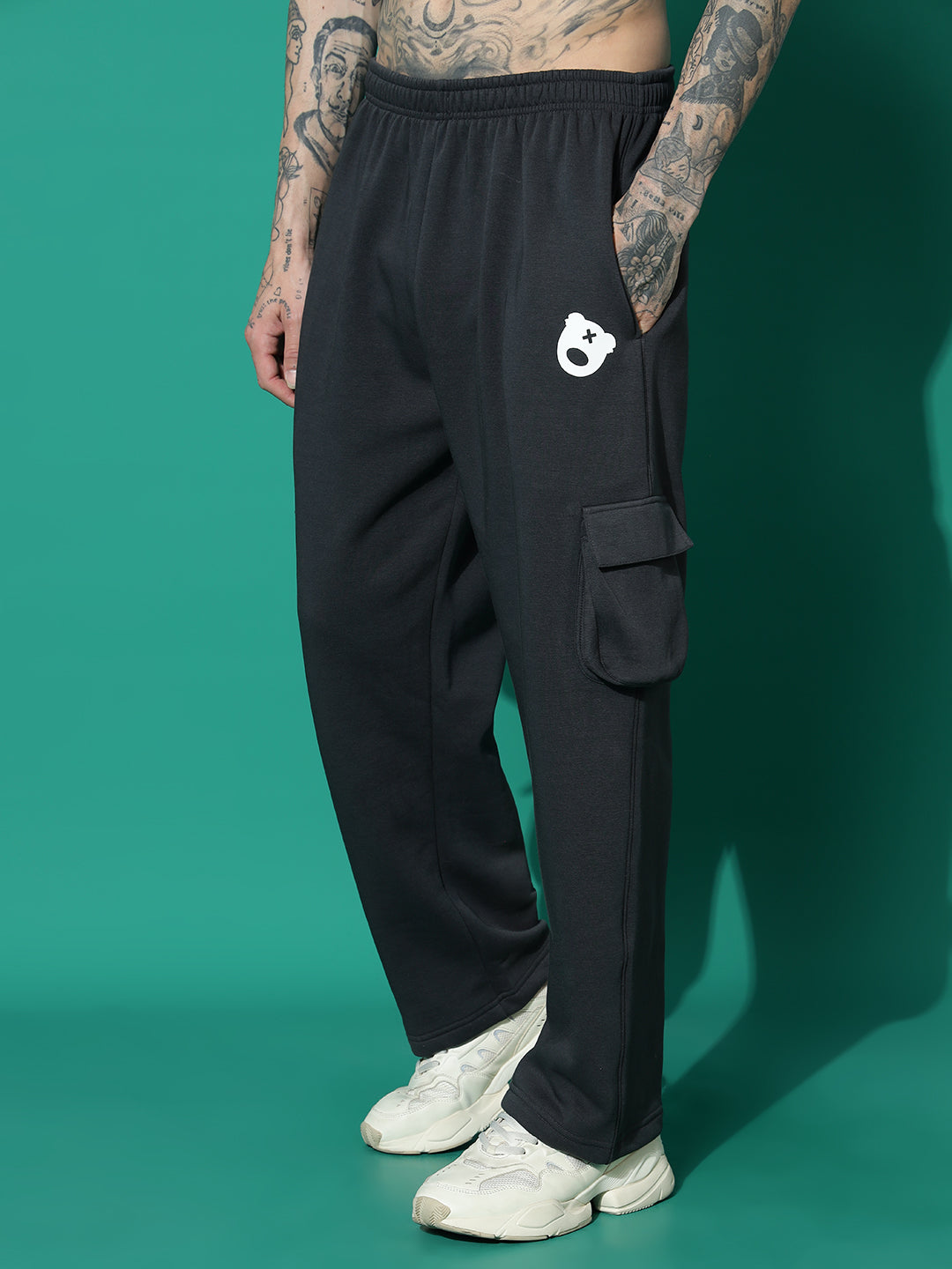 Box Pocket Oversized Trackpants