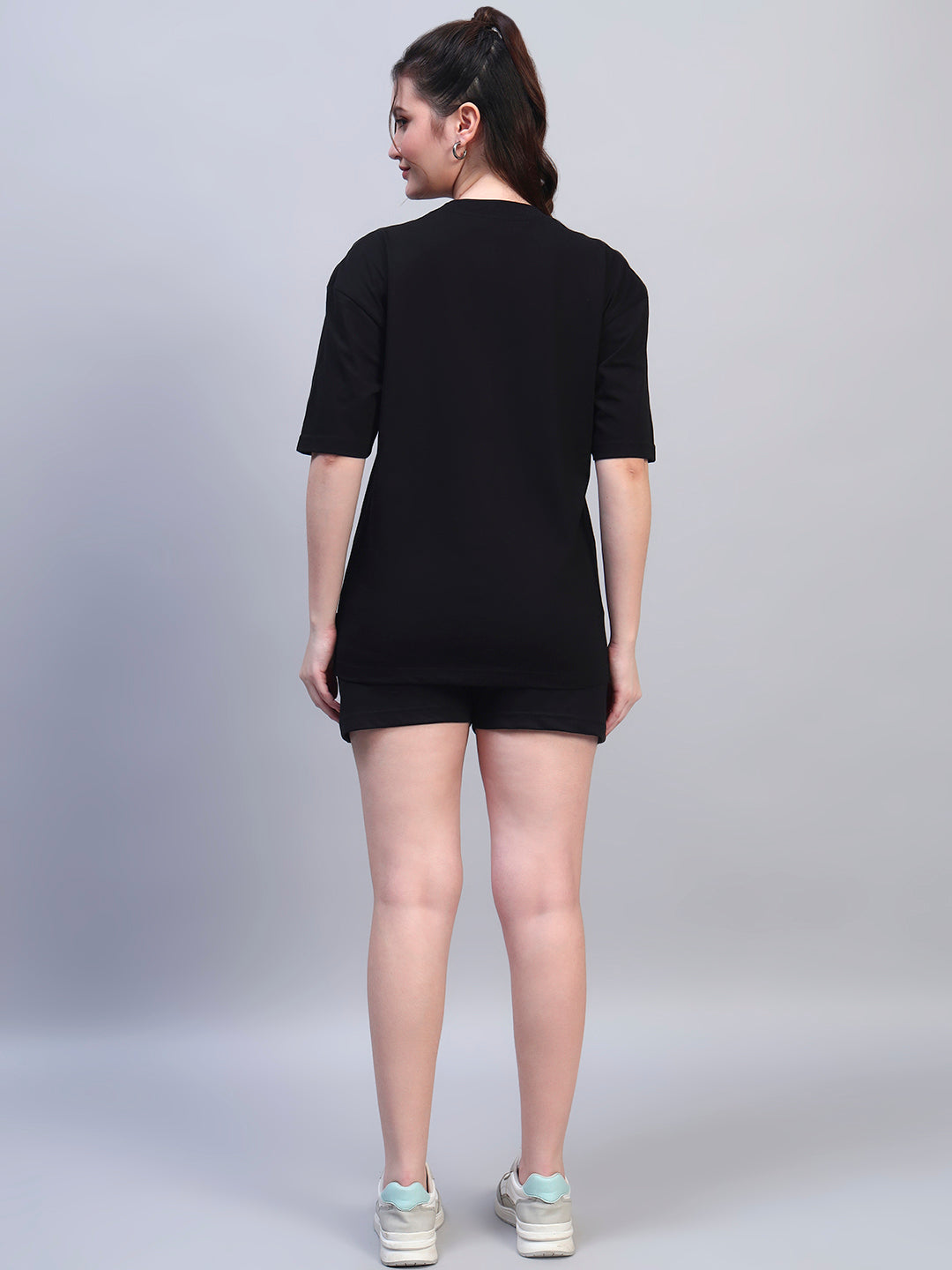 NOT YET OVERSIZED T-SHIRT
