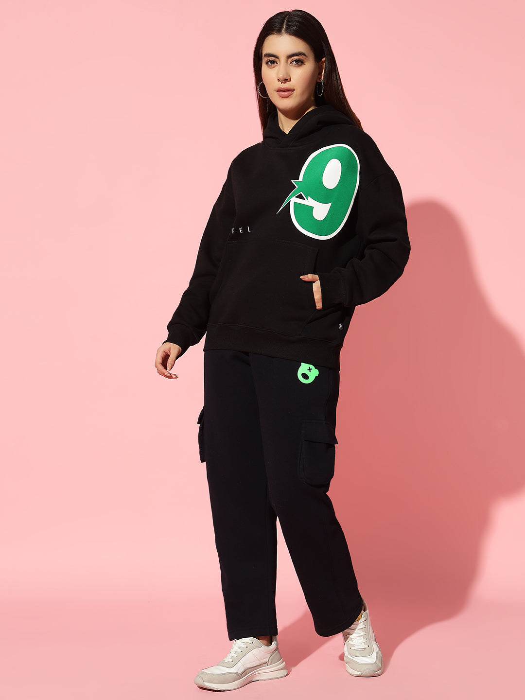 9 Star Black Oversized Round Neck Tracksuit