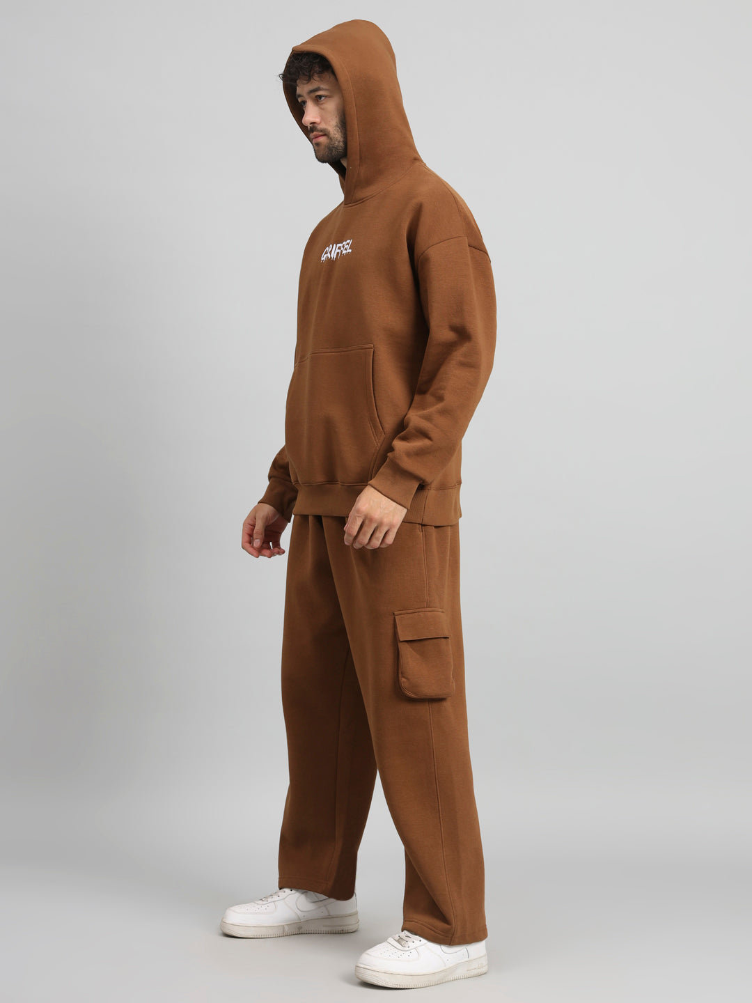 Griffel Men Oversized Fit Bear Family Print Front Logo 100% Cotton Brown Fleece Hoodie and trackpant