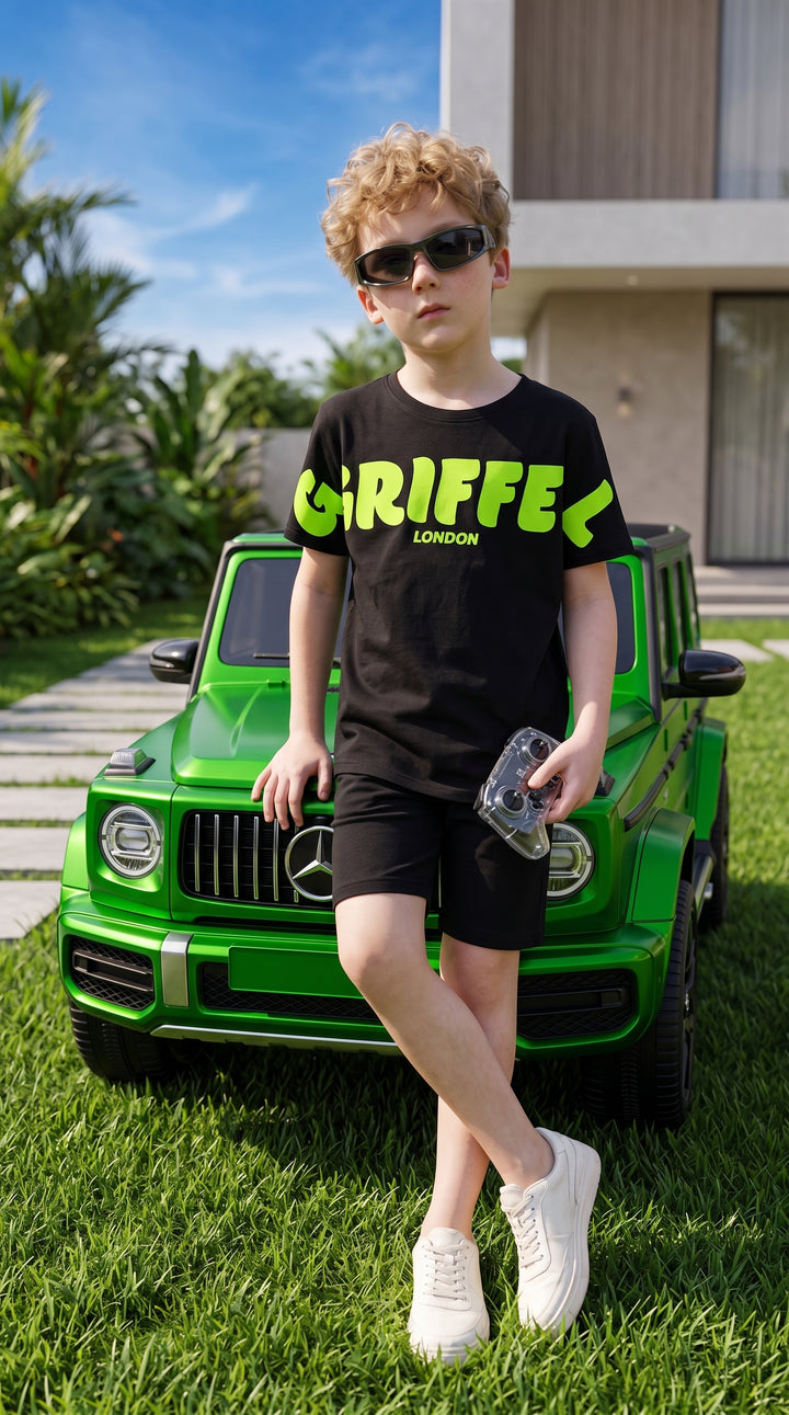 FRONT GRIFFEL BOYS OVERSIZED T-SHIRT AND SHORTS SET 💚