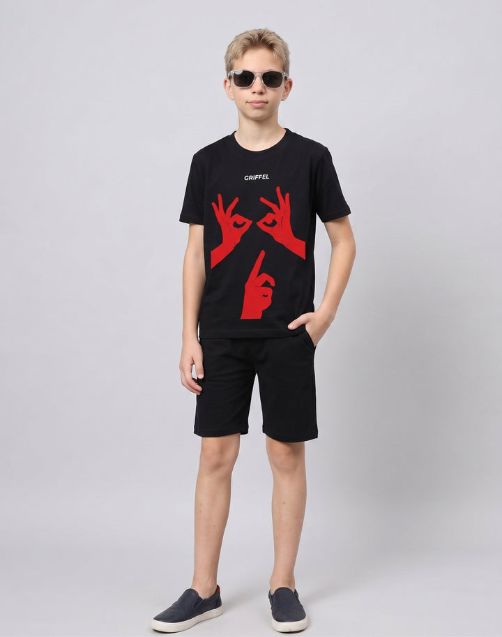 THREE HAND OVERSIZED T-SHIRT AND SHORTS SET 🙌🏻