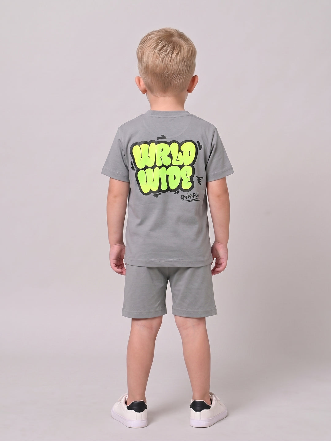 WORLDWIDE BOYS GREY T-SHIRT AND SHORTS SET 🌍