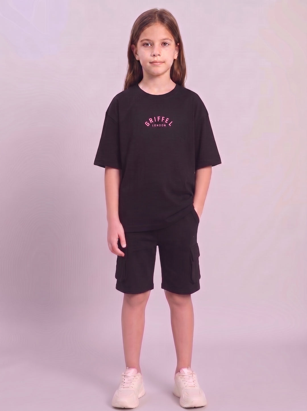 BACK GRIFFEL GIRLS OVERSIZED T-SHIRT AND SHORTS SET 💖