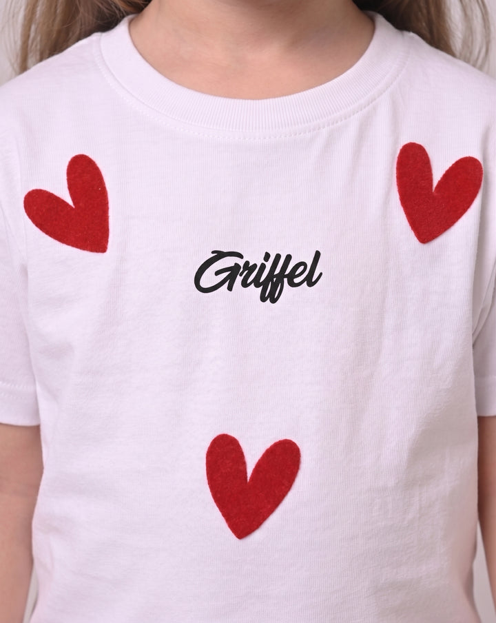 ALL OVER HEARTS GIRLS OVERSIZED T-SHIRT AND SHORTS SET ♥️