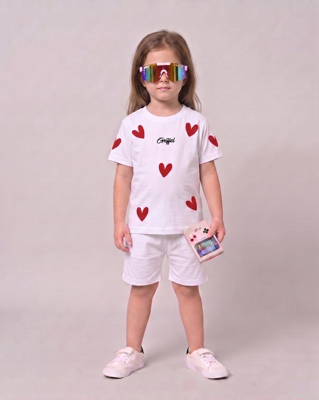 ALL OVER HEARTS GIRLS OVERSIZED T-SHIRT AND SHORTS SET ♥️